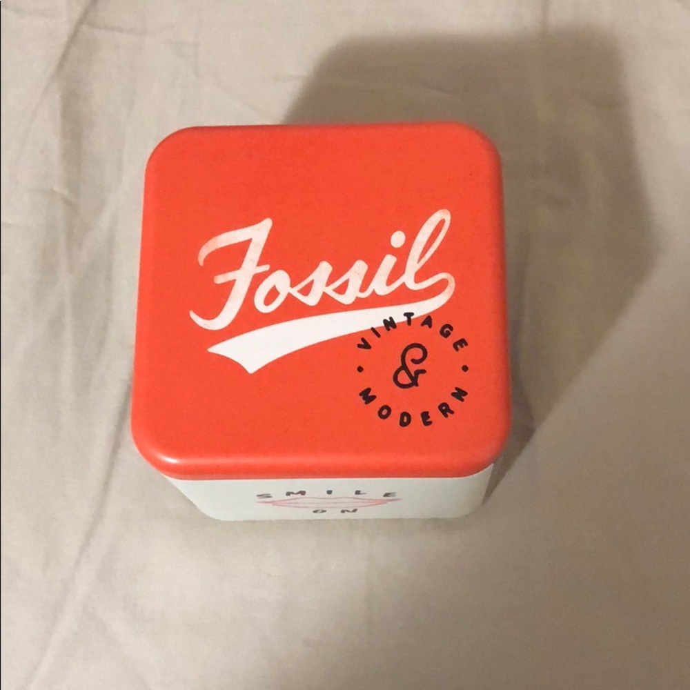 Fossil watch tin